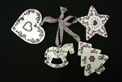 Bild von Anhänger, Pferd/Stern/Tanne/Herz 55mm, braun