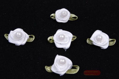 Bild von Satinblüten, mit Perle 20mm - 36 Stk, weiss