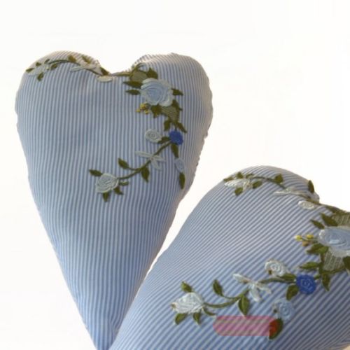 Bild von Herz-Kissen, Motiv Rosen 27cm, blau