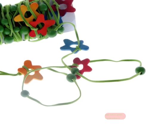 Bild von Girlande, 5m/ 20mm Holzblumen & Perlen, grün/orange
